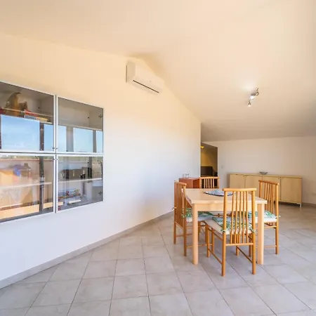 Apartmán Mansarda Primavera Olbia